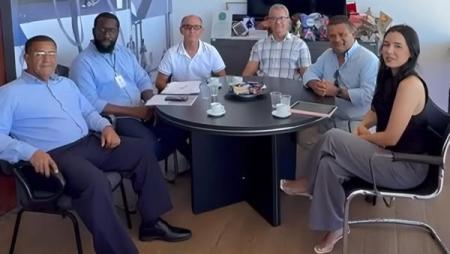 Prefeitura de Itagi apresenta projetos esportivos à Sudesb para ampliar estrutura Prefeitura de Itagi apresenta projetos esportivos à Sudesb para ampliar estrutura